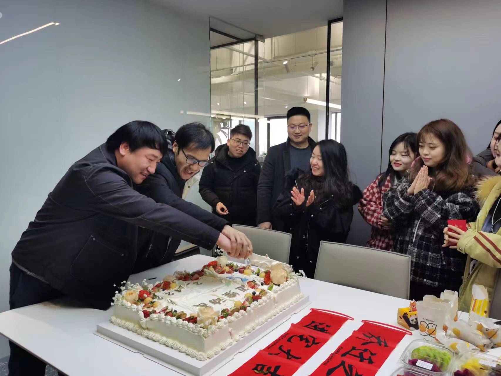 上海邁維動漫科技有限公司喜迎新年喬遷之喜：立足新起點(diǎn)，開啟新征程！(圖11)